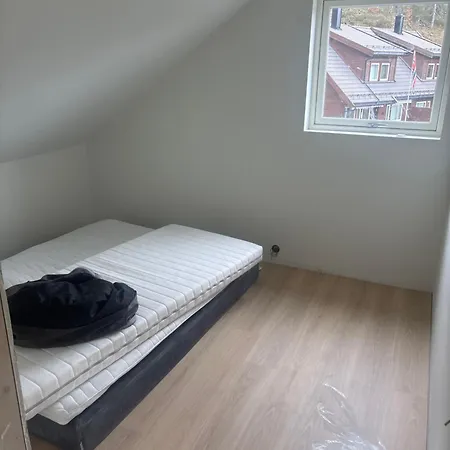 Lintjonnveien بيت للعطل Tveit (Vest-Agder)